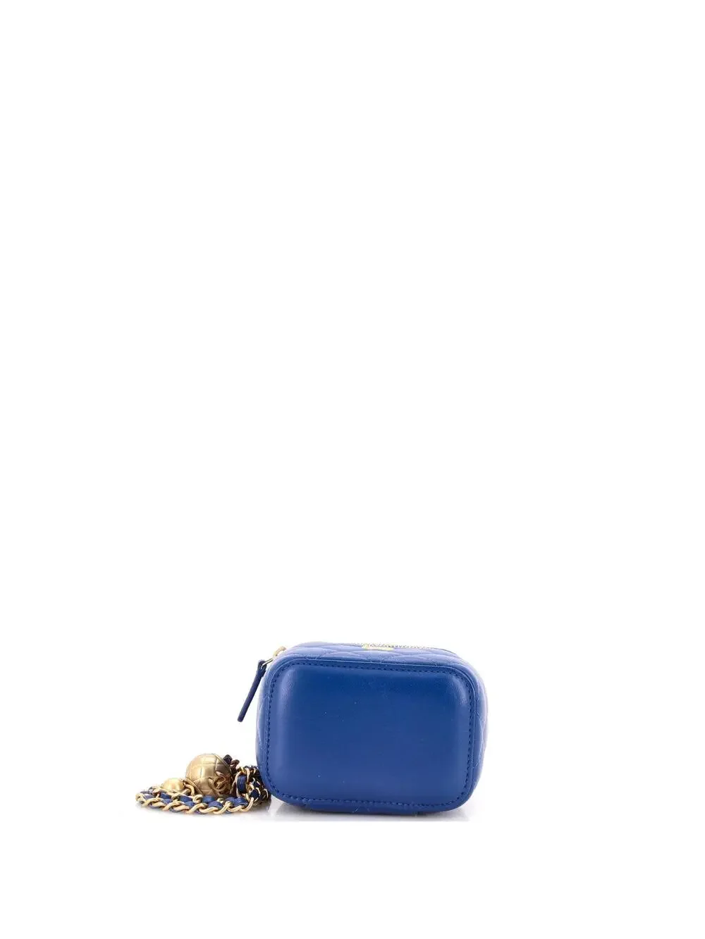 CHANEL elevate your